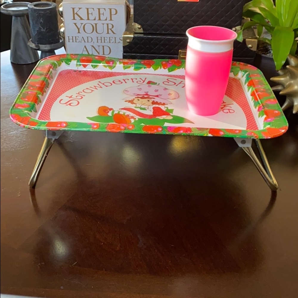Vintage 1981 Strawberry Shortcake tray